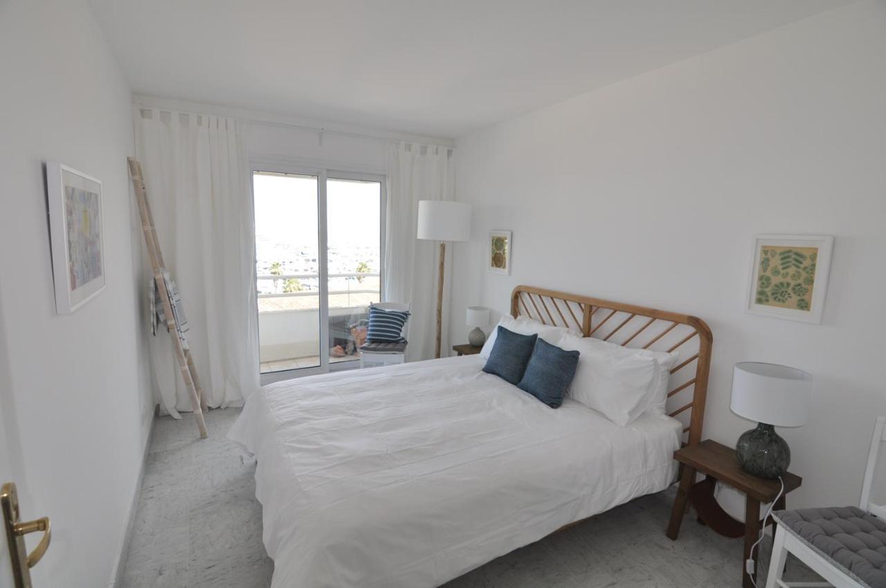 Apartment Stunning 2-bedroom & Panoramic Sea View -stayinantibes- 54 Soleau Antibes